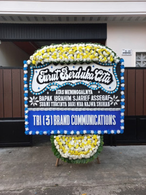 Papan Bunga Duka di Muaragembong